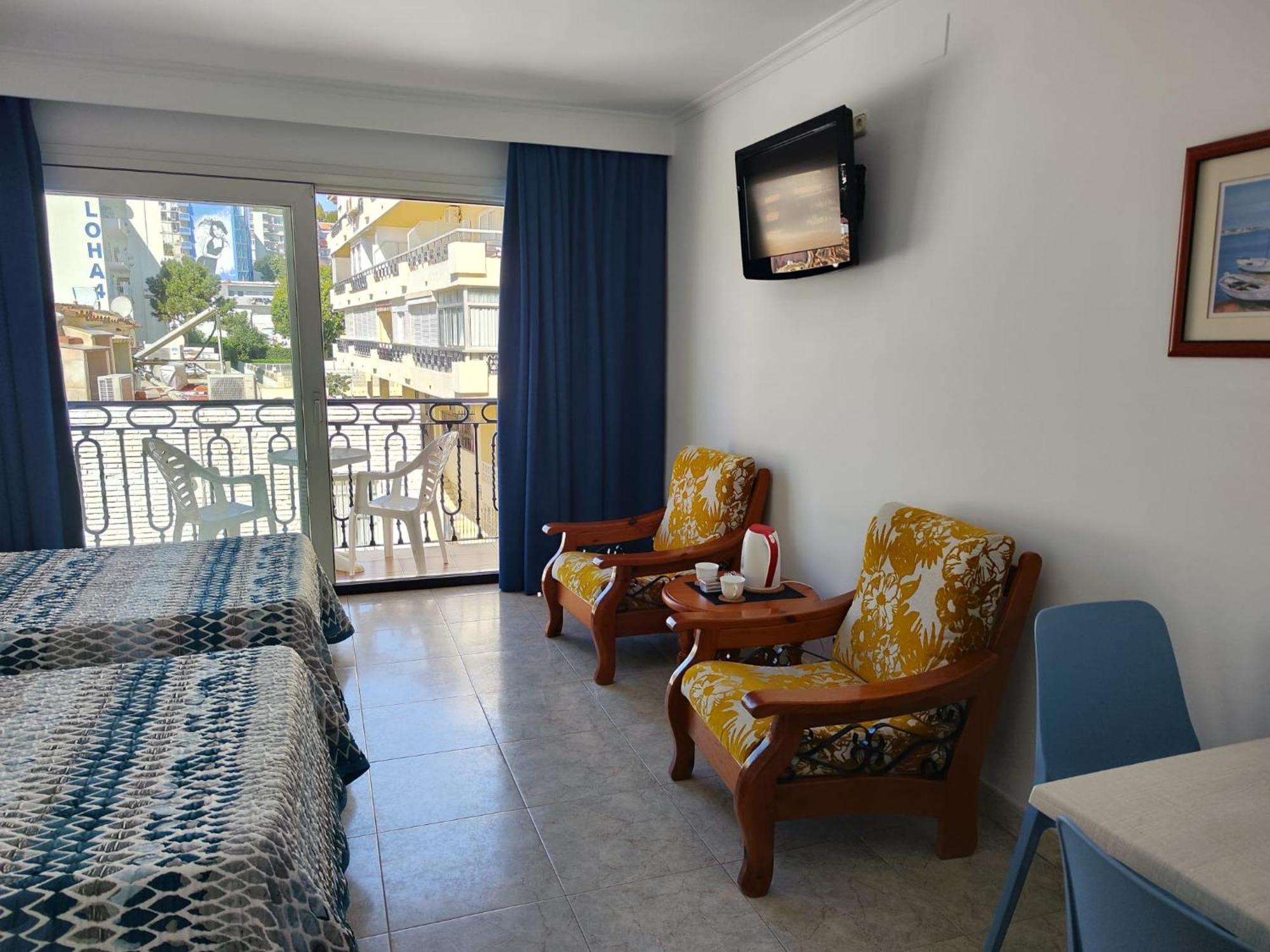 Apartamentos Leonor Carihuela Torremolinos Exteriér fotografie