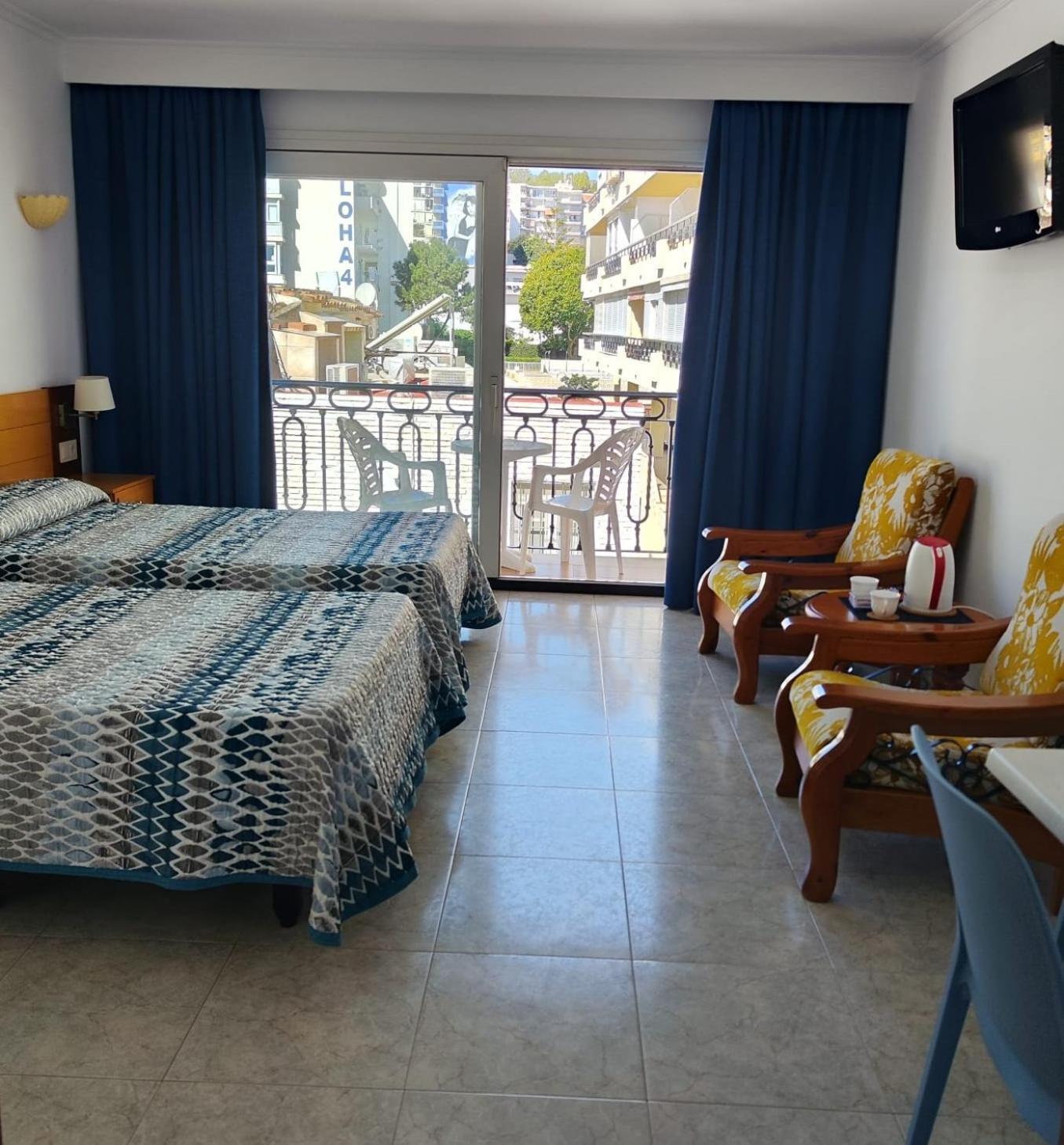 Apartamentos Leonor Carihuela Torremolinos Exteriér fotografie