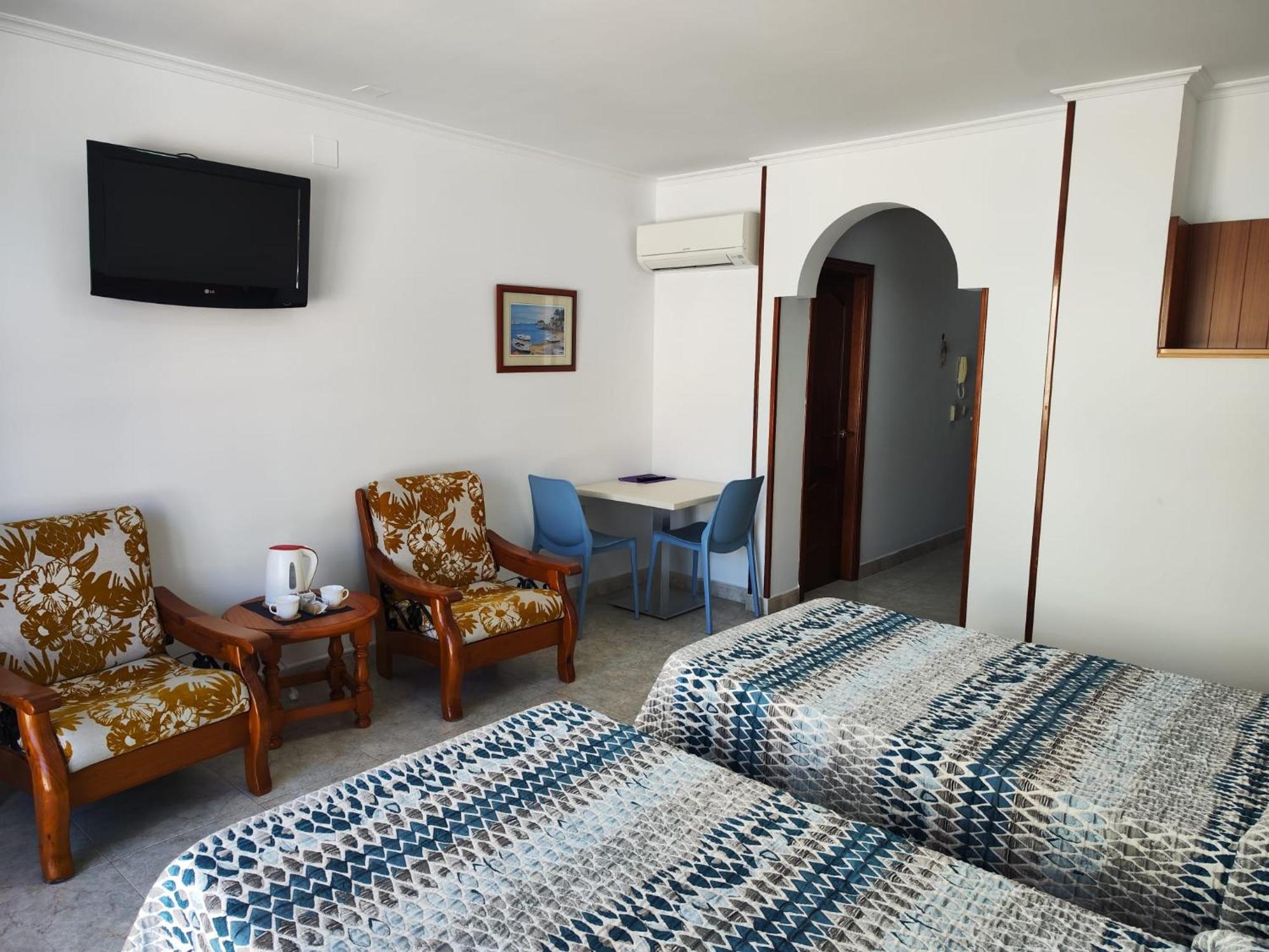 Apartamentos Leonor Carihuela Torremolinos Exteriér fotografie