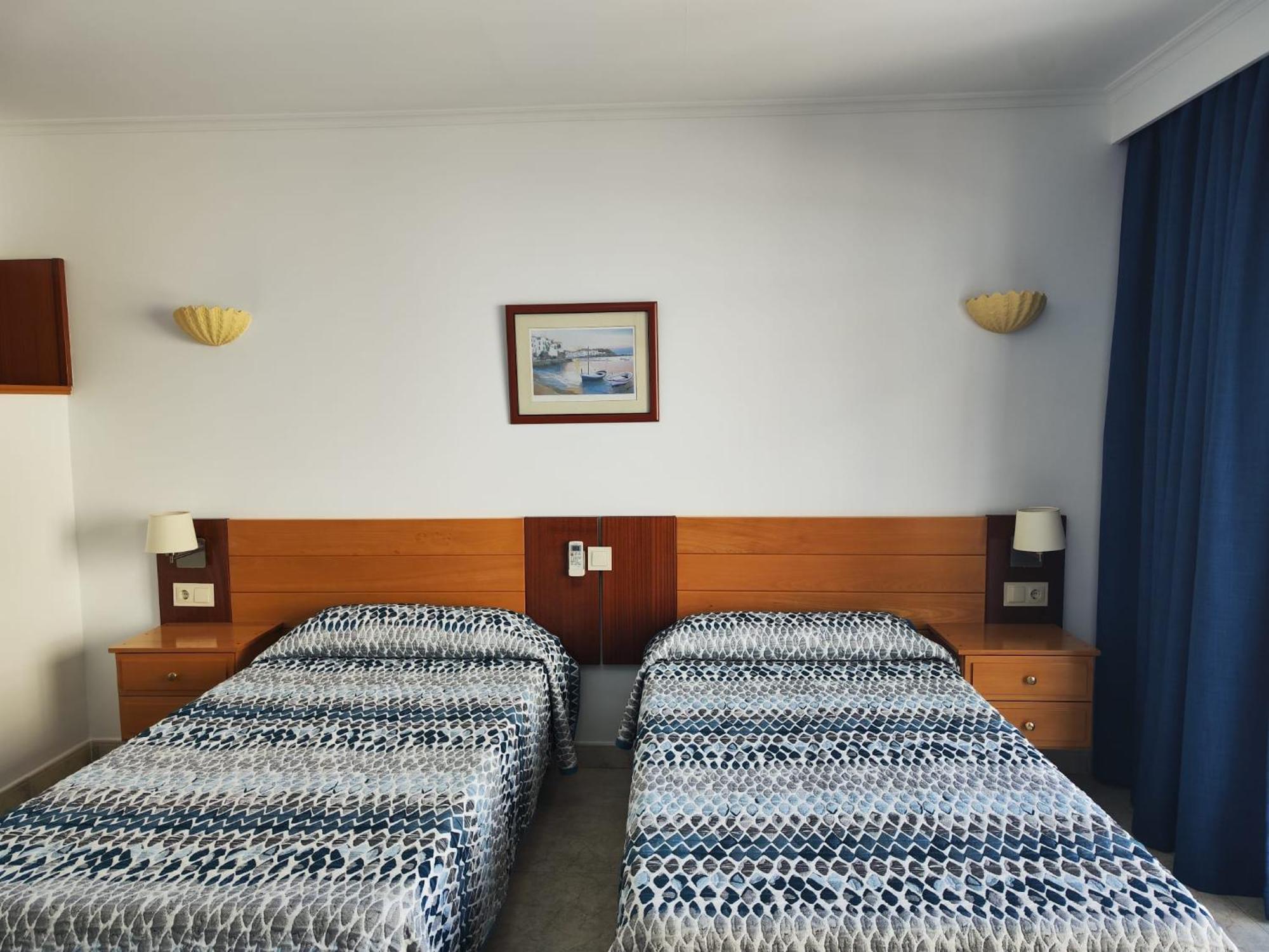 Apartamentos Leonor Carihuela Torremolinos Exteriér fotografie