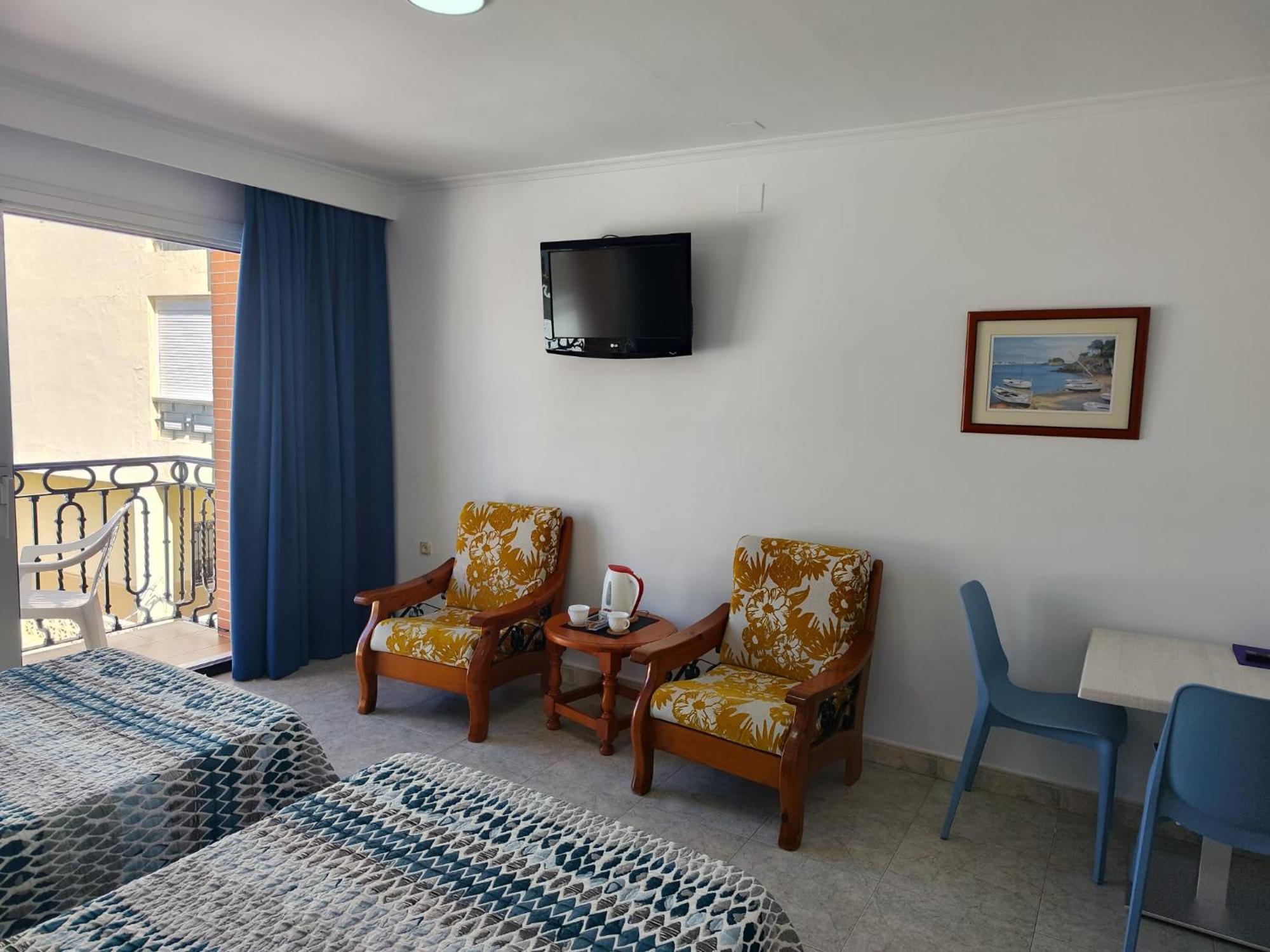 Apartamentos Leonor Carihuela Torremolinos Exteriér fotografie
