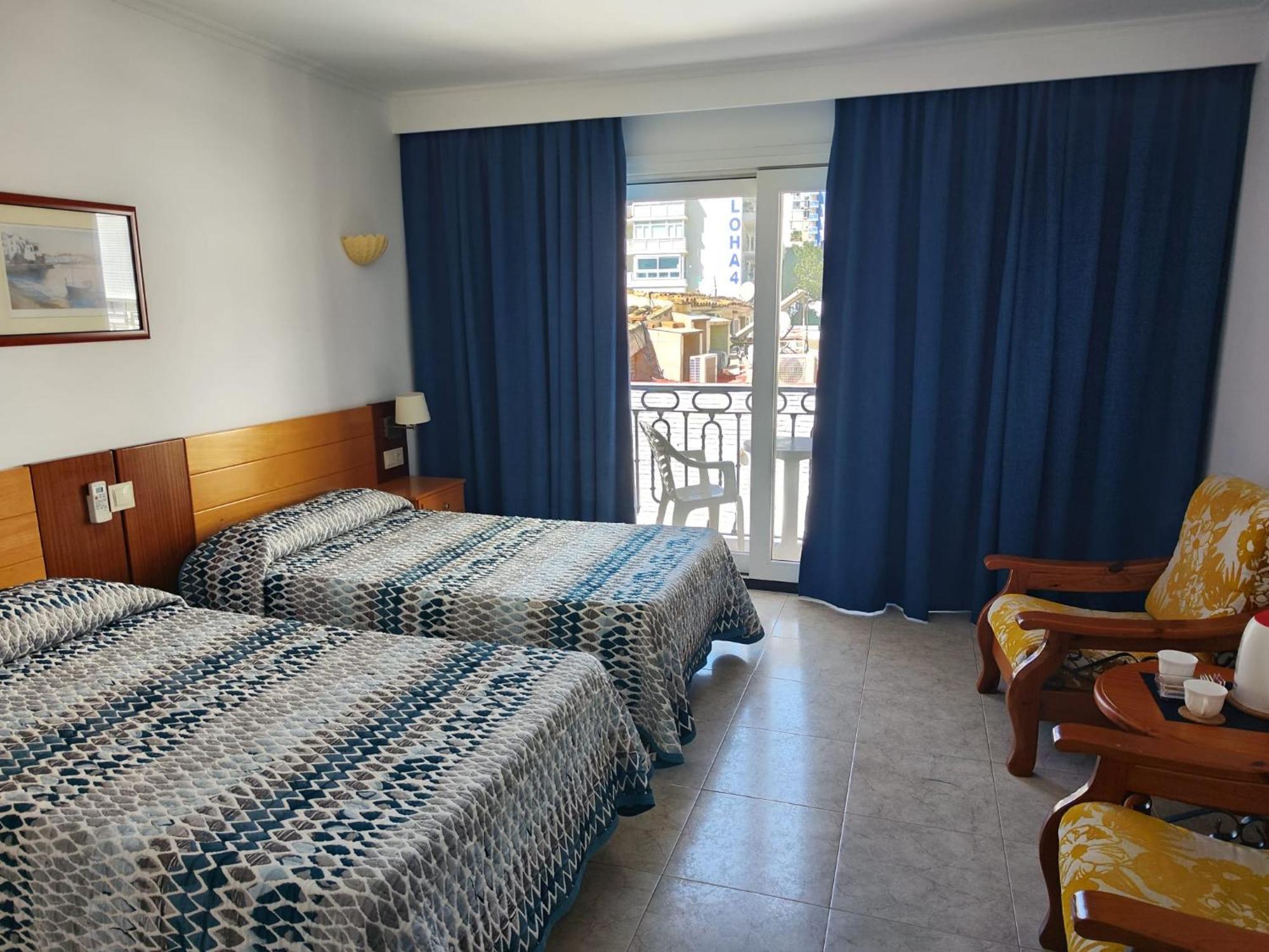 Apartamentos Leonor Carihuela Torremolinos Exteriér fotografie