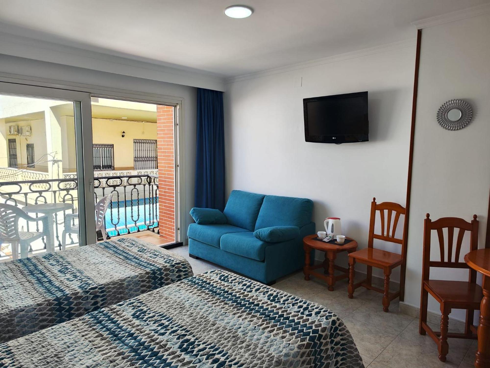 Apartamentos Leonor Carihuela Torremolinos Exteriér fotografie