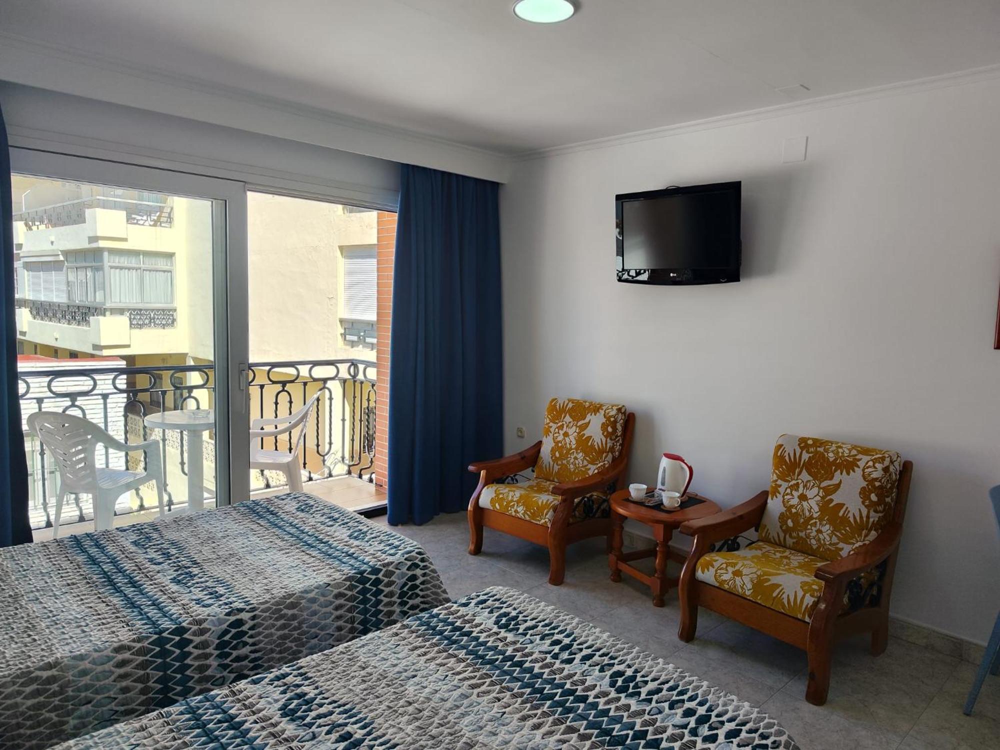 Apartamentos Leonor Carihuela Torremolinos Exteriér fotografie