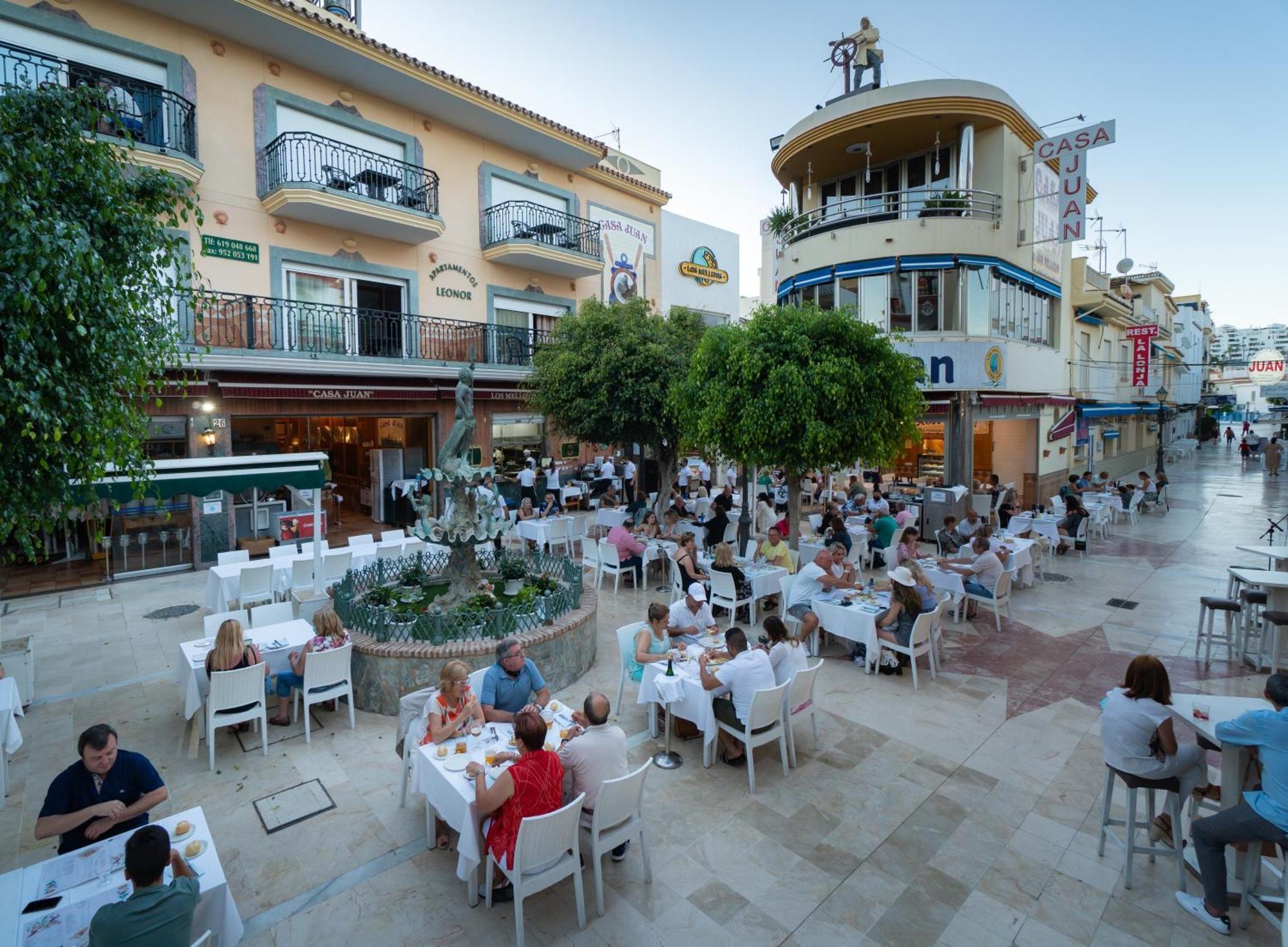 Apartamentos Leonor Carihuela Torremolinos Exteriér fotografie